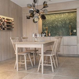 Oskar matgrupp vitoljad ek 140x90cm med Stol 1 stolar