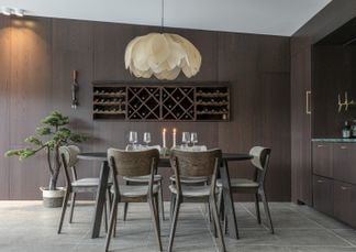 Glenside matbord brun med 6st Kato stolar