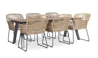 Kullen natur med Moreno stolar