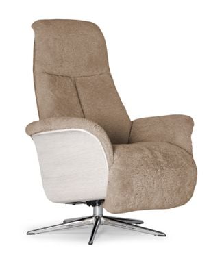 Lyngen fåtölj fårskinn (192 mörkbrun)