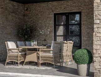 Marieberg oval med Tylösand stolar