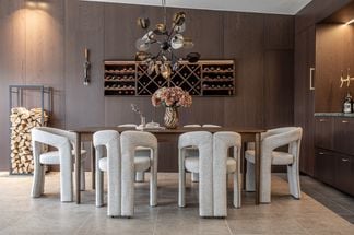 Oskar matgrupp rökt ek 200x90cm med Alva stolar