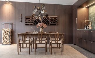 Oskar matgrupp rökt ek 200x90cm med Oskar stolar