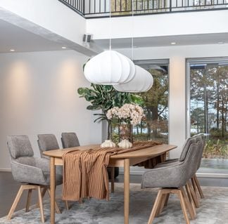 Oskar matgrupp ek 260x130cm med 6 Alessia stolar