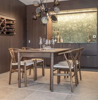 Oskar matgrupp rökt ek 140x90cm med Oskar stolar