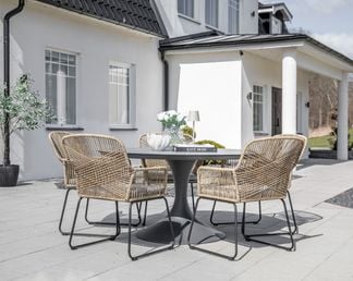 Tropez matgrupp med Moreno stolar 