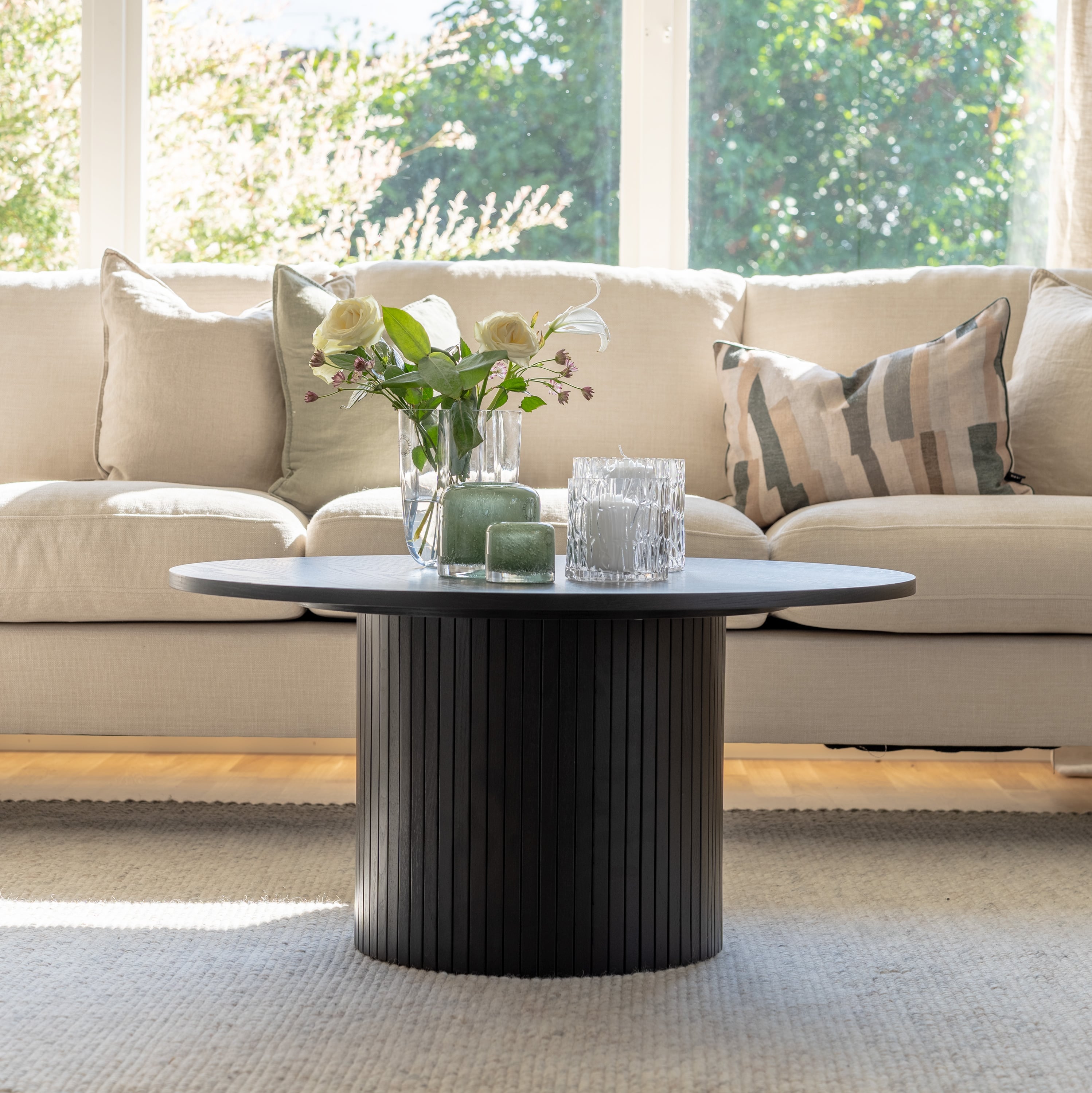 Circle soffbord D90 svartpigmenterad