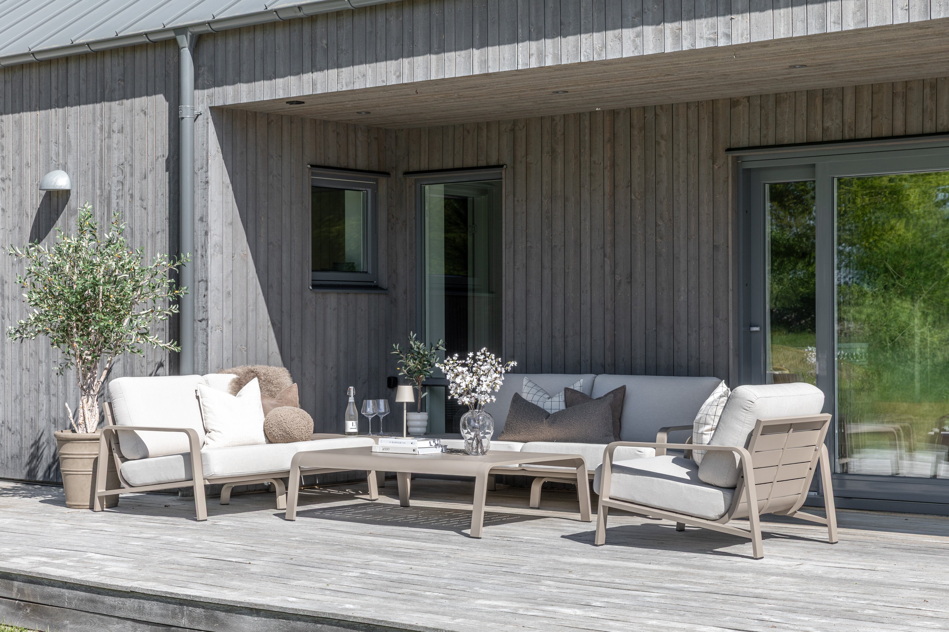 Jonstorp modulsoffa 70+70+H+90+90 med fåtölj
